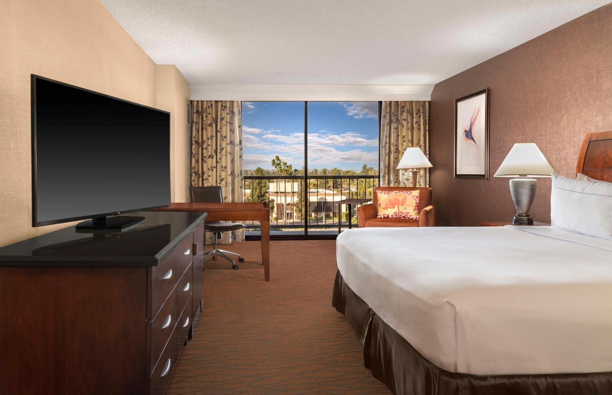 Hotel Hilton Orange County/Costa Mesa Exterior foto